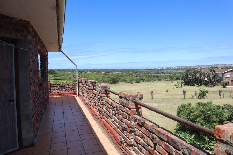 Commercial Property for Sale in Kabeljauws Eastern Cape